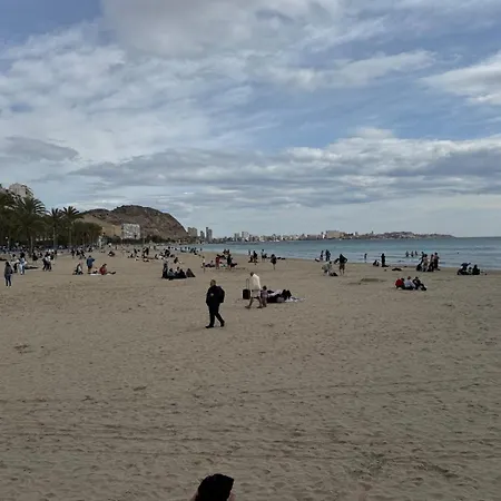 Playa Postiguet Apartmán